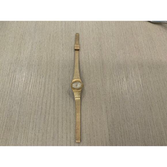 Waltham Ladies Gold Watch - Picture 3 of 7